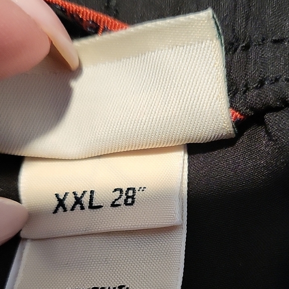 L.L. Bean Men's Black Track pants - Picture 10 of 10